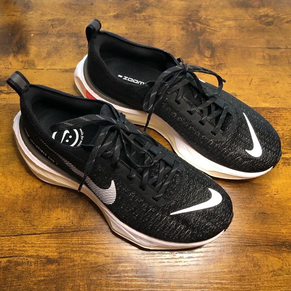 Nike Zoom X Invincible Run Black & White Mens US 8